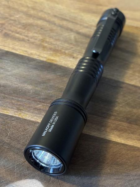 MDC 2AA Flashlight
