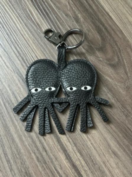 Octopus Twins Charm - Parfait Pink Leather Keychain – Min & Mon