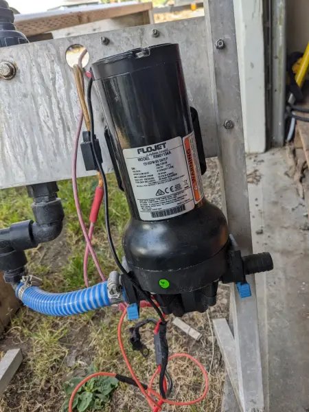 Flojet VersiJet High Capacity Pump 12V, 6 GPM @ 70 PSI | R8601134A